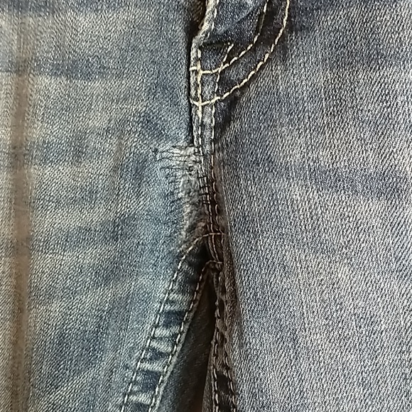 Miss Me Jeans - Picture 2 of 4